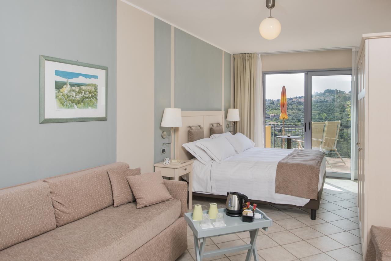Hotel Liliana Diano Marina Habitación foto